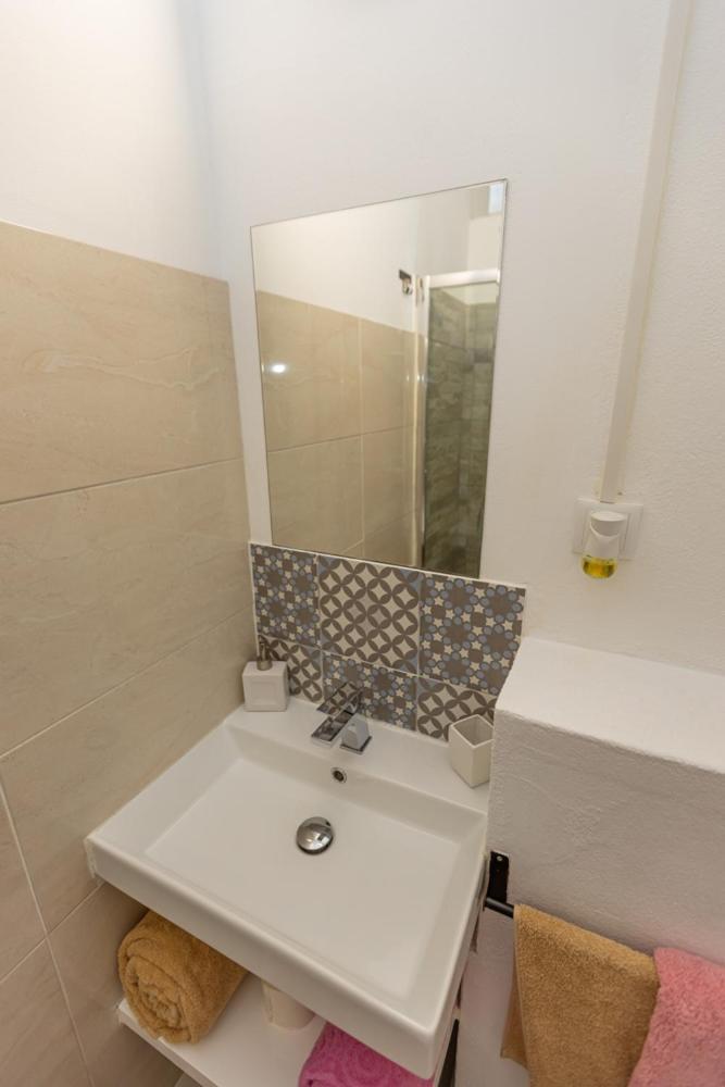 O Quintal Guesthouse Carvoeiro  Dış mekan fotoğraf