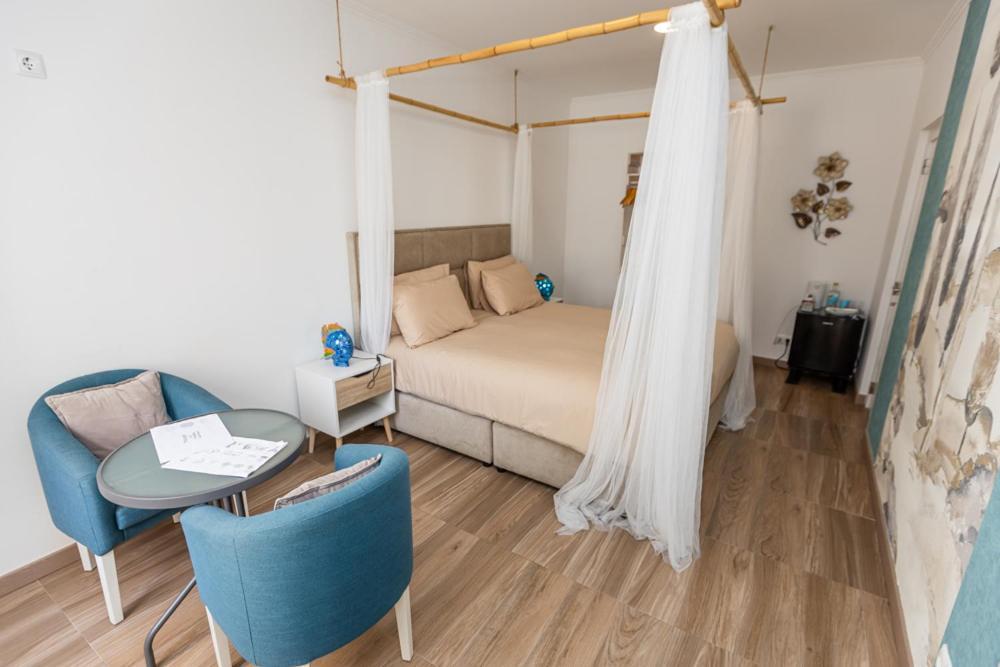 O Quintal Guesthouse Carvoeiro  Dış mekan fotoğraf